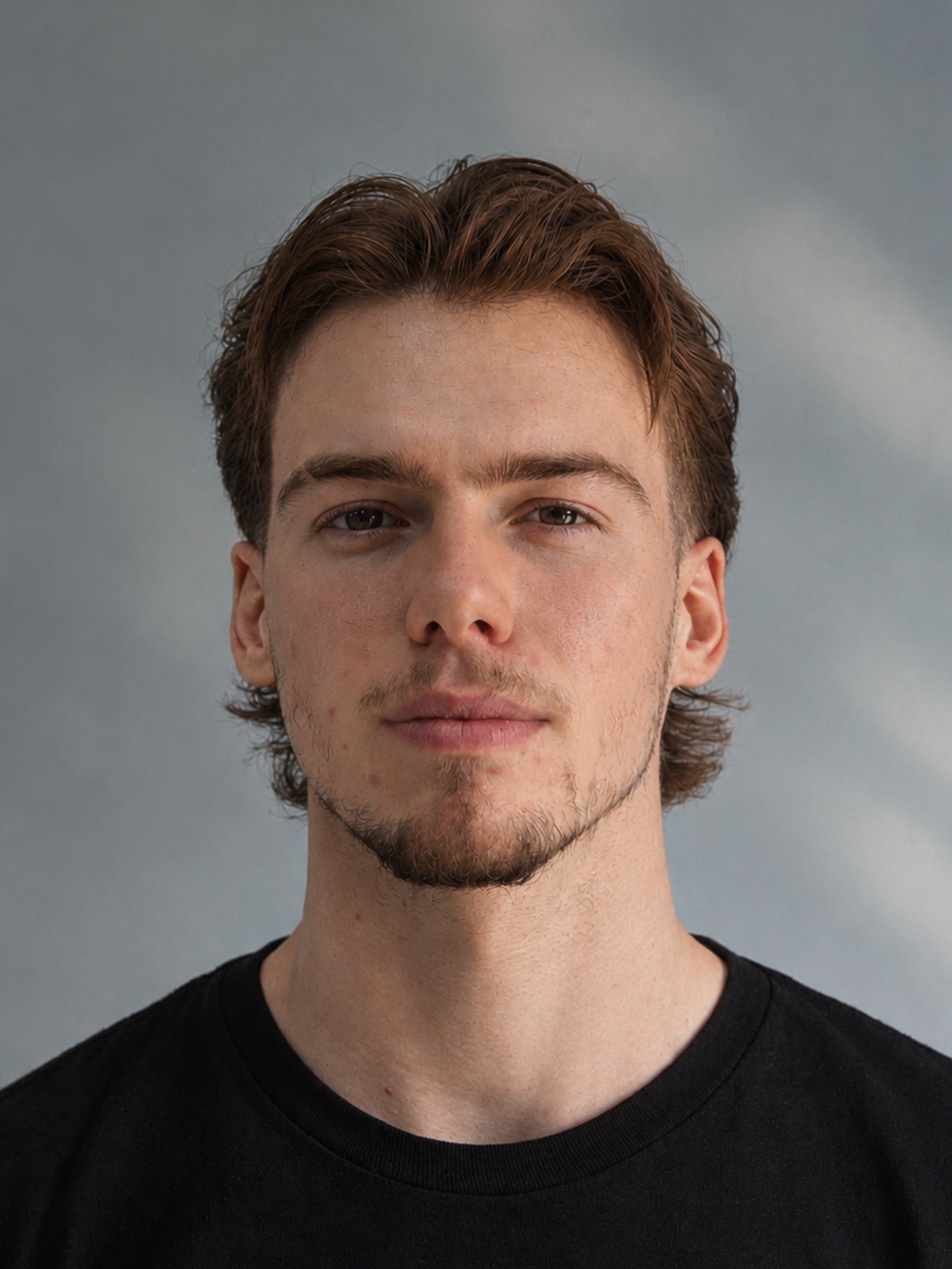 Mid-length textured cut